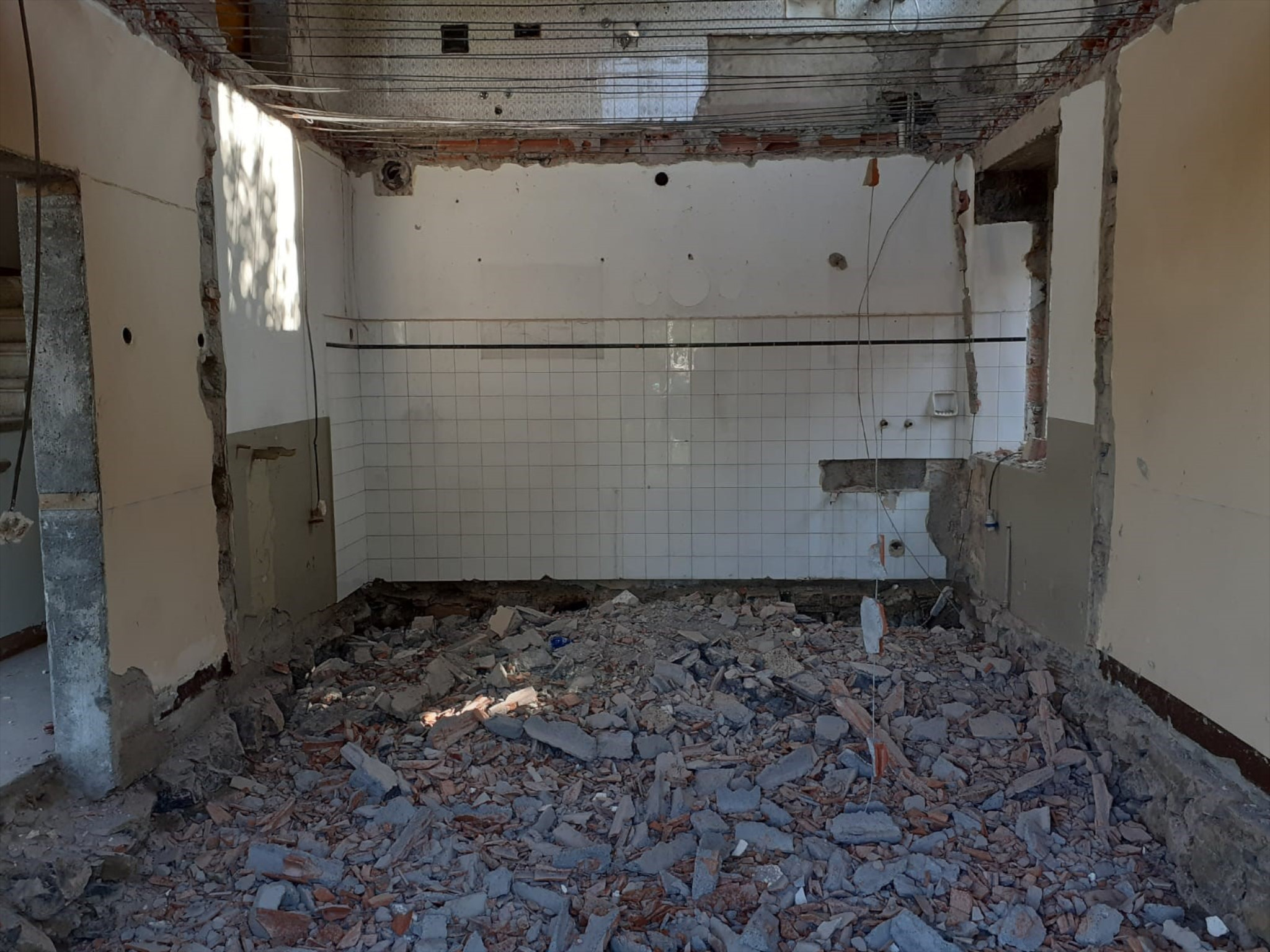 Ristrutturazione demolizione soletta