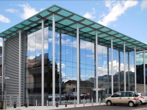 Costruzione edificio direzionale